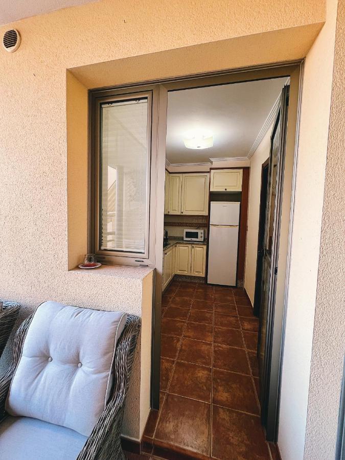 Bungalow with 2 bedrooms, Playa la Tejita El Medano  Bagian luar foto